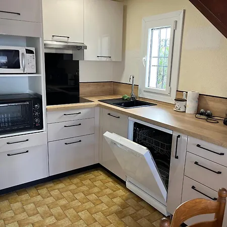 Appartement Climatisee 6 Pers - Proche Port & Village - Parking Prive - Fr-1-796-88 *